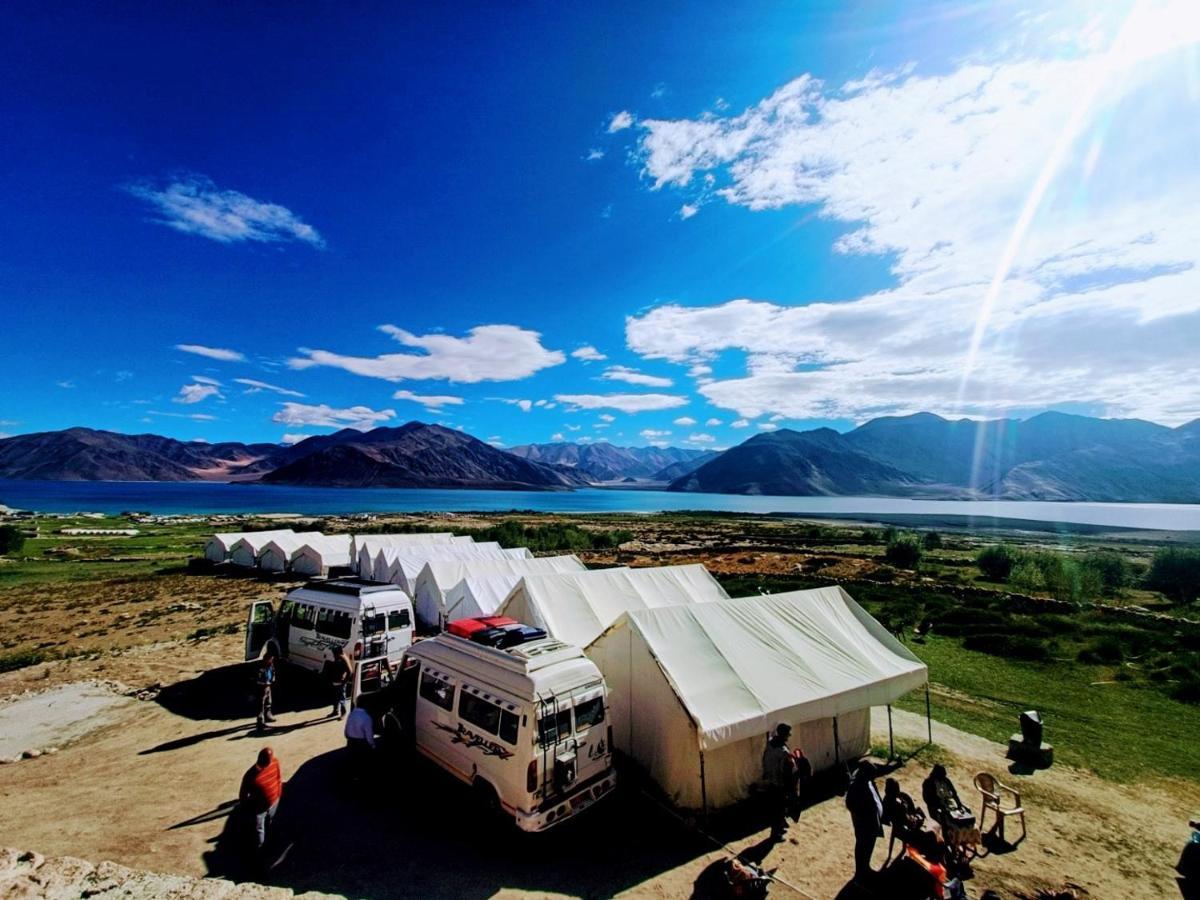 Camp Redstart Hotel Leh Exterior foto